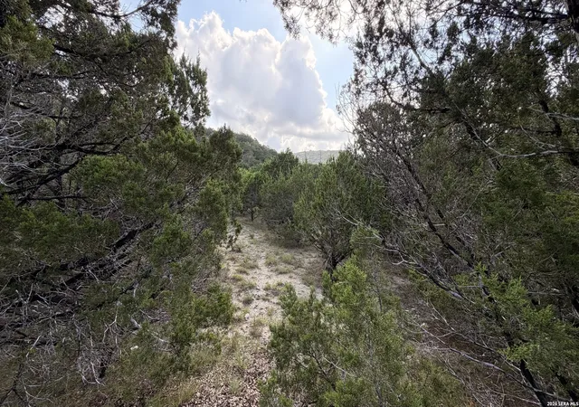 Photo 2 of Land for sale at 1086 Trail Pass, Canyon Lake, TX 78133 | MLS# 2006932 | Listing updated on 2026-09-14