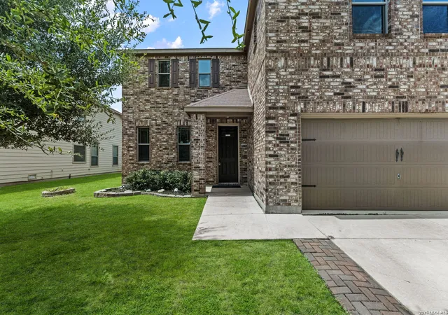 Photo 3 of Single family home for sale at 1480 Jordan Xing, New Braunfels, TX 78130 | MLS# 2006954 | Listing updated on 2026-08-31