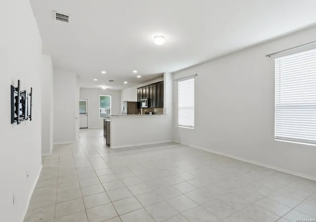 36th image of 6045 Grayson Clf, Schertz, TX 78108 | MLS# 2006961