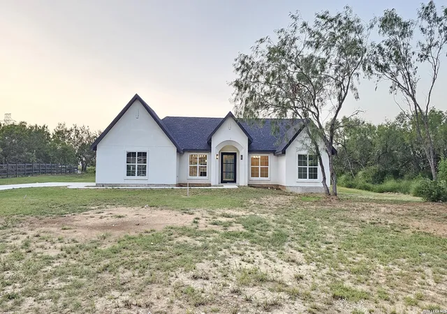 Photo 1 of Single family home for sale at 9849 Vista Cir, San Antonio, TX 78263 | MLS# 2006963 | Listing updated on 2026-08-18