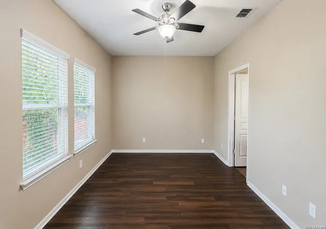 Photo 4 of Single family home for sale at 11515 Butterfly Walk, San Antonio, TX 78245 | MLS# 2006966 | Listing updated on 2026-09-21