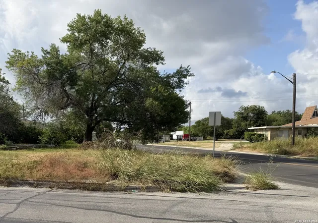 Photo 1 of Land for sale at Tbd E Ferris, San Antonio, TX 78220 | MLS# 2006988 | Listing updated on 2026-08-19