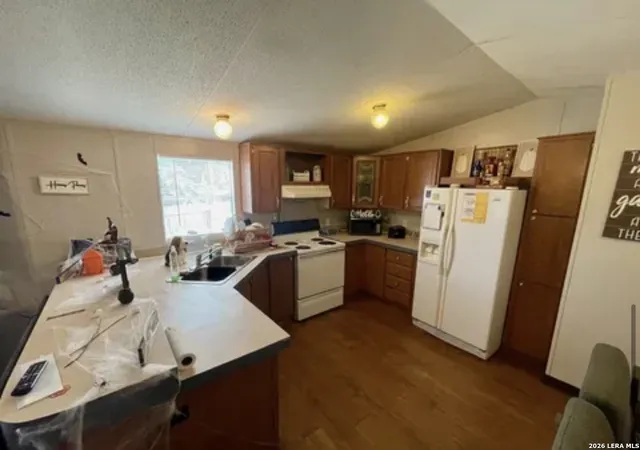 3rd image of 1606 The Lane, Pleasanton, TX 78064 | MLS# 2007018