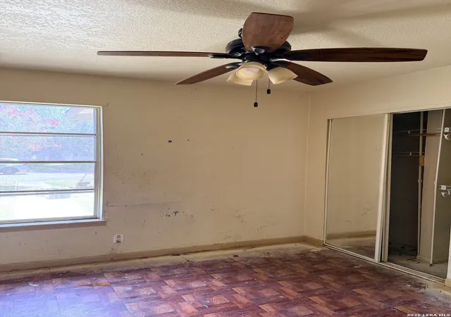 5th image of 209 Park Ln, Universal City, TX 78148 | MLS# 2007046