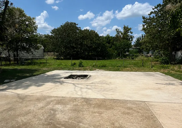 22nd image of 607 Conway Dr, San Marcos, TX 78666 | MLS# 2007047