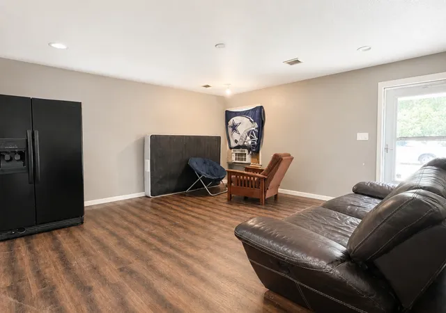 4th image of 607 Conway Dr, San Marcos, TX 78666 | MLS# 2007047