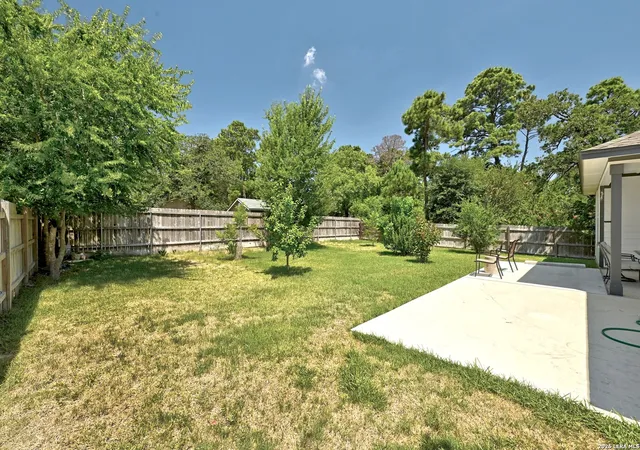 28th image of 210 Tahitian Dr, Bastrop, TX 78602 | MLS# 2007050