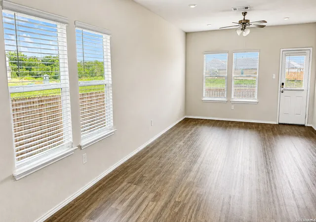 2nd image of 15623 Mint Patch, Von Ormy, TX 78073 | MLS# 2007070
