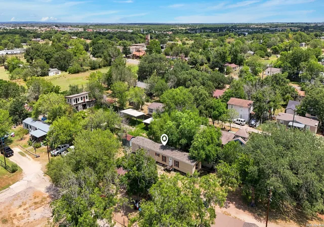 1st image of 1117 Plum St, Floresville, TX 78114 | MLS# 2007078