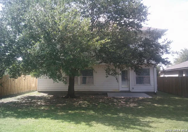 Photo 3 of Single family home for sale at 517 Zapata Cir, New Braunfels, TX 78130 | MLS# 2007096 | Listing updated on 2026-10-11