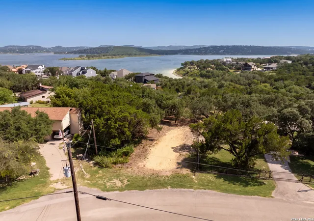 Photo 4 of Land for sale at 1270 Stagecoach Dr, Canyon Lake, TX 78133 | MLS# 2007102 | Listing updated on 2026-09-09