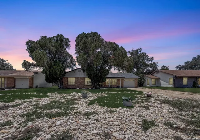 Photo 1 of Single family home for sale at 209 Scott Ave, Universal City, TX 78148 | MLS# 2007121 | Listing updated on 2026-09-16