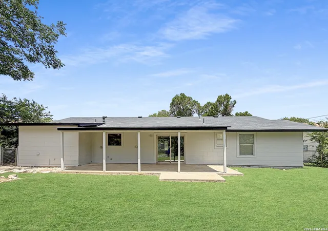 19th image of 209 Scott Ave, Universal City, TX 78148 | MLS# 2007121