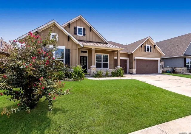 Photo 3 of Sale Pending at 11812 Field Bnd, Schertz, TX 78154 | MLS# 2007147 | Listing updated on 2026-09-08