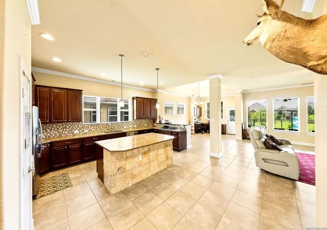 Photo 4 of Sale Pending at 11812 Field Bnd, Schertz, TX 78154 | MLS# 2007147 | Listing updated on 2026-09-08