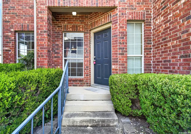 Photo 1 of Condo for sale at 36 Chapel Hill Cir #36, San Antonio, TX 78240 | MLS# 2007148 | Listing updated on 2026-09-11