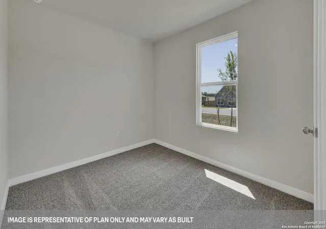 4th image of 401 Mcginty Meadow Dr, Lockhart, TX 78644 | MLS# 2007158