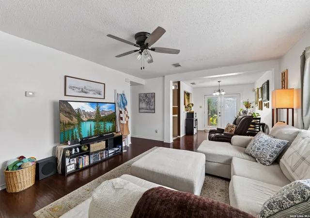 Photo 3 of Single family home for sale at 13911 Villa Camino, San Antonio, TX 78233 | MLS# 2007159 | Listing updated on 2026-08-20