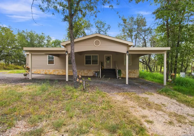 Photo 3 of Single family home for sale at 23306 Hickory Pass, San Antonio, TX 78264 | MLS# 2007166 | Listing updated on 2026-09-18