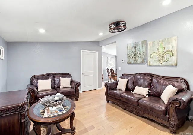 Photo 4 of Single family home for sale at 23306 Hickory Pass, San Antonio, TX 78264 | MLS# 2007166 | Listing updated on 2026-09-18
