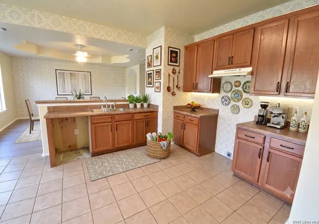 3rd image of 10407 Alsfeld Rnch, Helotes, TX 78023 | MLS# 2007175