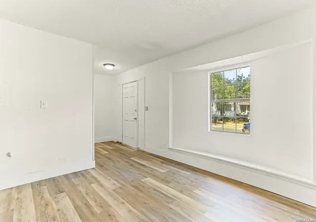 Photo 2 of Single family home for sale at 7032 Glen Mist, San Antonio, TX 78239 | MLS# 2007191 | Listing updated on 2026-09-14