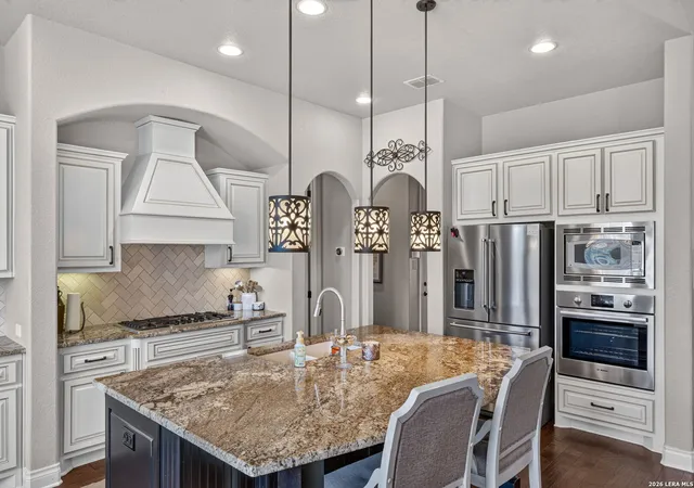 Photo 3 of Single family home for sale at 226 Shannon Cir, San Antonio, TX 78260 | MLS# 2007226 | Listing updated on 2026-09-14