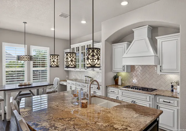 Photo 3 of Single family home for sale at 226 Shannon Cir, San Antonio, TX 78260 | MLS# 2007226 | Listing updated on 2026-09-14