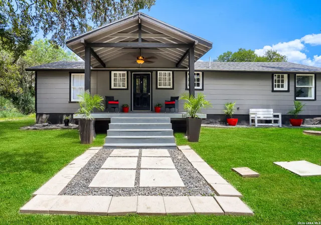 Photo 2 of Single family home for sale at 4035 Sleepy Hollow, San Antonio, TX 78230 | MLS# 2007227 | Listing updated on 2026-09-19