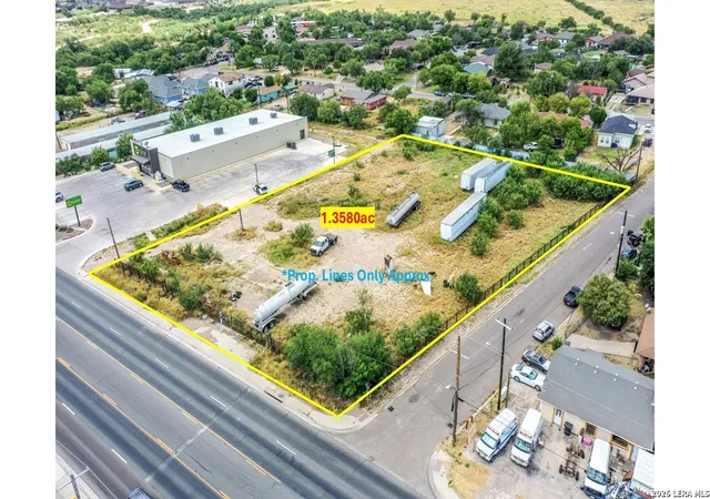Photo 1 of Land for sale at 2719 Del Rio Blvd, Eagle Pass, TX 78852 | MLS# 2007258 | Listing updated on 2026-09-19