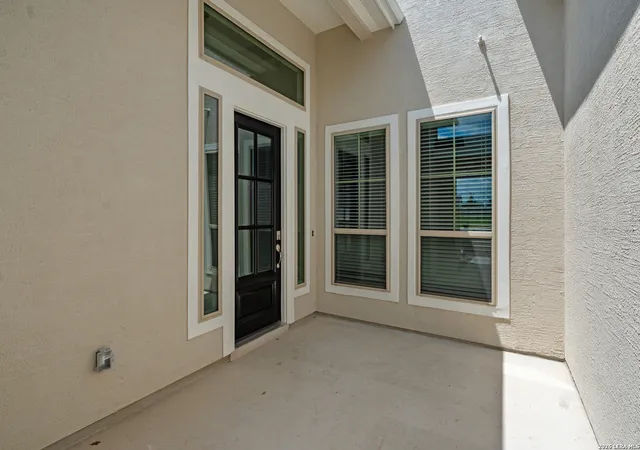 Photo 3 of Single family home for sale at 139 Kari Dr, Castroville, TX 78009 | MLS# 2007298 | Listing updated on 2026-09-16