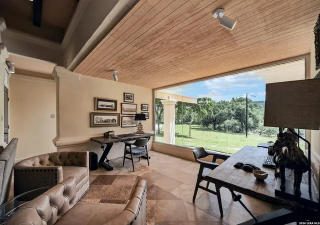33rd image of 1 Upper Cibolo Creek Rd, Boerne, TX 78006 | MLS# 2007305