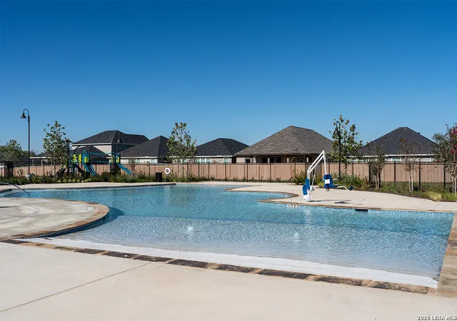 Photo 4 of Single family home for sale at 9547 Boxfield Road, San Antonio, TX 78222 | MLS# 2007322 | Listing updated on 2026-09-18
