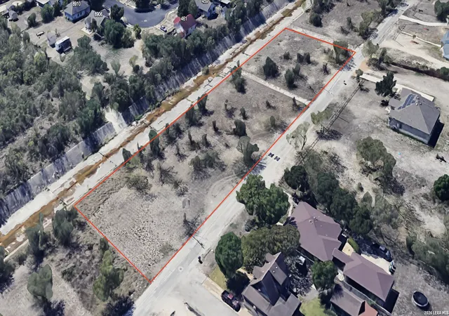 Photo 1 of Land for sale at 400 W Ansley Blvd, San Antonio, TX 78221 | MLS# 2007344 | Listing updated on 2026-08-21
