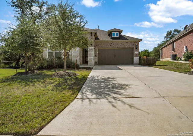 Photo 2 of Single family home for sale at 22811 Grande Vista, San Antonio, TX 78261 | MLS# 2007367 | Listing updated on 2026-08-21