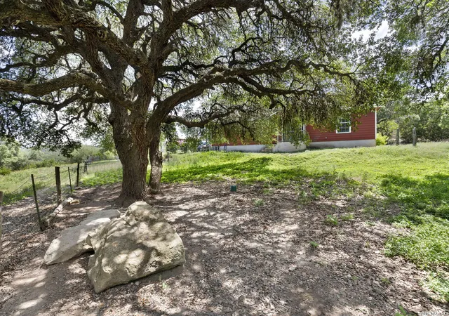 40th image of 126 Madrone Rdg, Comfort, TX 78013 | MLS# 2007368