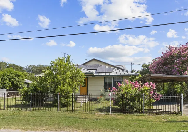 Photo 1 of Single family home for sale at 4735 Aloha, San Antonio, TX 78219 | MLS# 2007403 | Listing updated on 2026-09-08