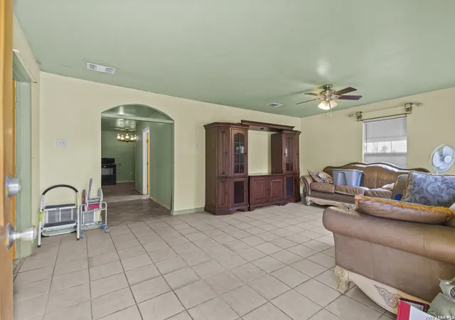 Photo 3 of Single family home for sale at 4735 Aloha, San Antonio, TX 78219 | MLS# 2007403 | Listing updated on 2026-09-08