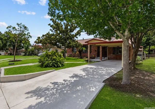 Photo 1 of Single family home for sale at 514 Thorain Blvd, San Antonio, TX 78212 | MLS# 2007407 | Listing updated on 2026-09-20
