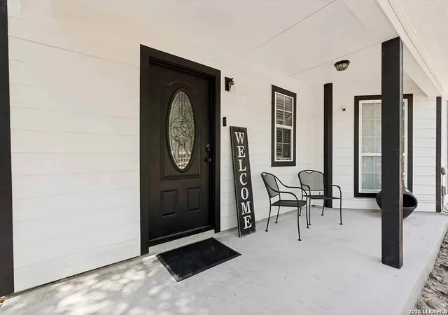 Single family home for sale at 200 Oak Hollow Dr, La Vernia, TX 78121 | MLS# 2007408 | Listing updated on 2026-10-03