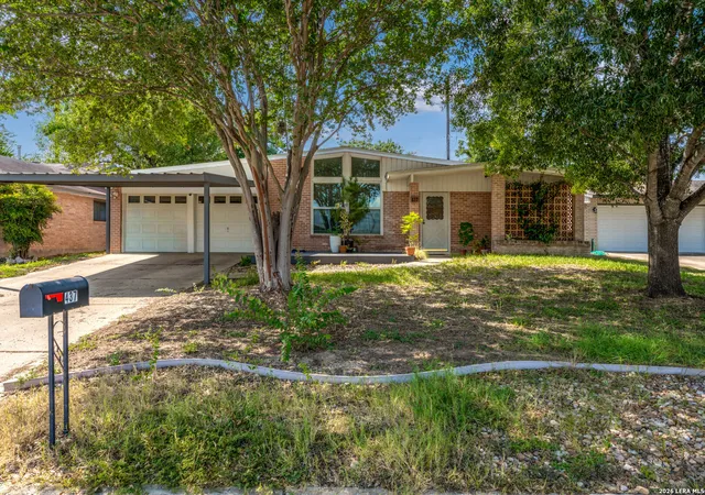 3rd image of 437 E Lindbergh Blvd, Universal City, TX 78148 | MLS# 2007436