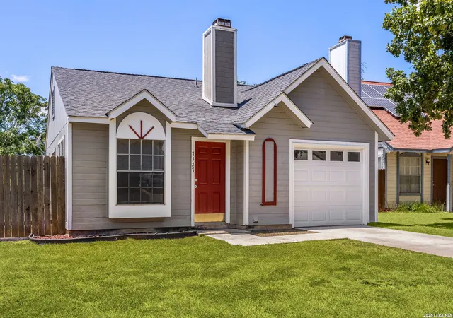 Photo 3 of Single family home for sale at 7527 Alverstone, San Antonio, TX 78250 | MLS# 2007440 | Listing updated on 2026-09-13