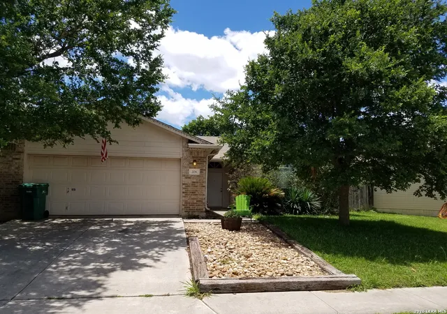 1st image of 206 Stone Creek Dr, Boerne, TX 78006 | MLS# 2007445