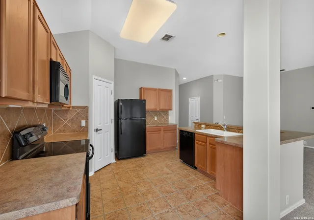 4th image of 632 Cotton Patch, Schertz, TX 78154 | MLS# 2007448