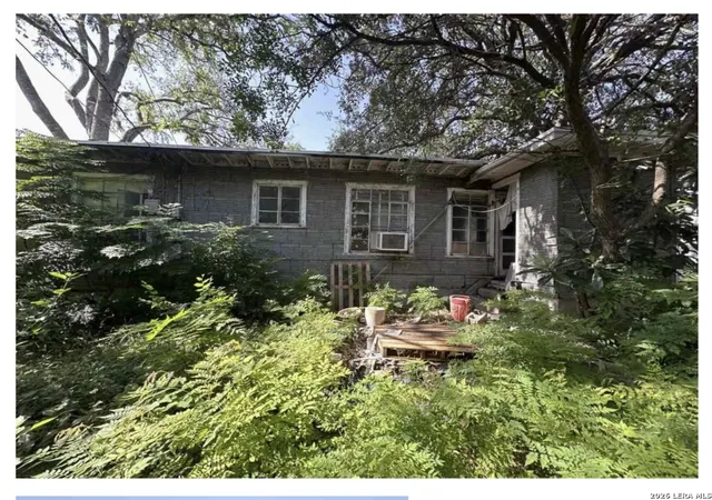 Photo 1 of Sale Pending at 347 Freiling, San Antonio, TX 78213 | MLS# 2007456 | Listing updated on 2026-08-13
