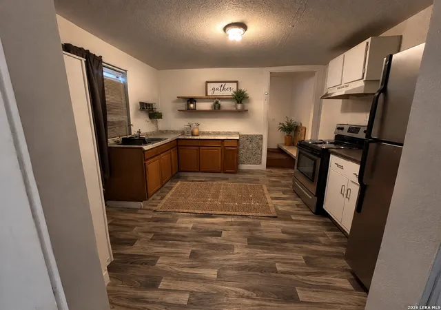 Photo 3 of Sale Pending at 2613 Colima St, San Antonio, TX 78207 | MLS# 2007463 | Listing updated on 2026-09-16