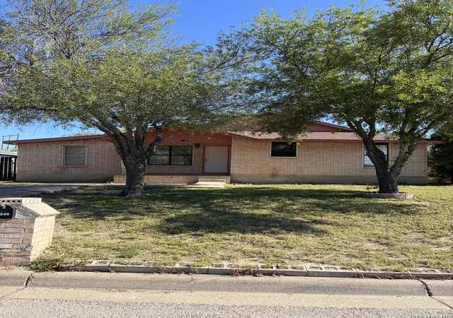 Photo 2 of Single family home for sale at 2340 Royal Park, Eagle Pass, TX 78852 | MLS# 2007478 | Listing updated on 2026-09-17
