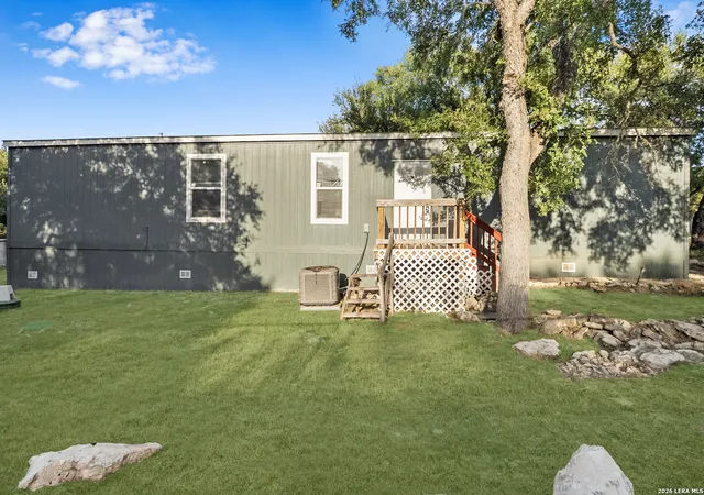 2nd image of 2813 Western Skies Dr, Spring Branch, TX 78070 | MLS# 2007485