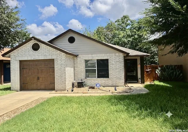 Photo 2 of Sale Pending at 9911 Lauren Mist, San Antonio, TX 78251 | MLS# 2007519 | Listing updated on 2026-08-27