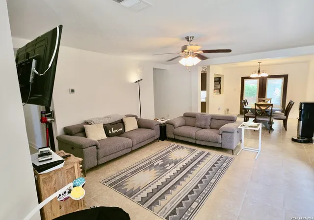 Photo 4 of Sale Pending at 9911 Lauren Mist, San Antonio, TX 78251 | MLS# 2007519 | Listing updated on 2026-08-27
